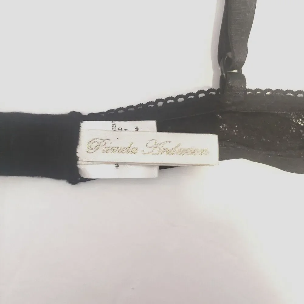 Unbranded new tags